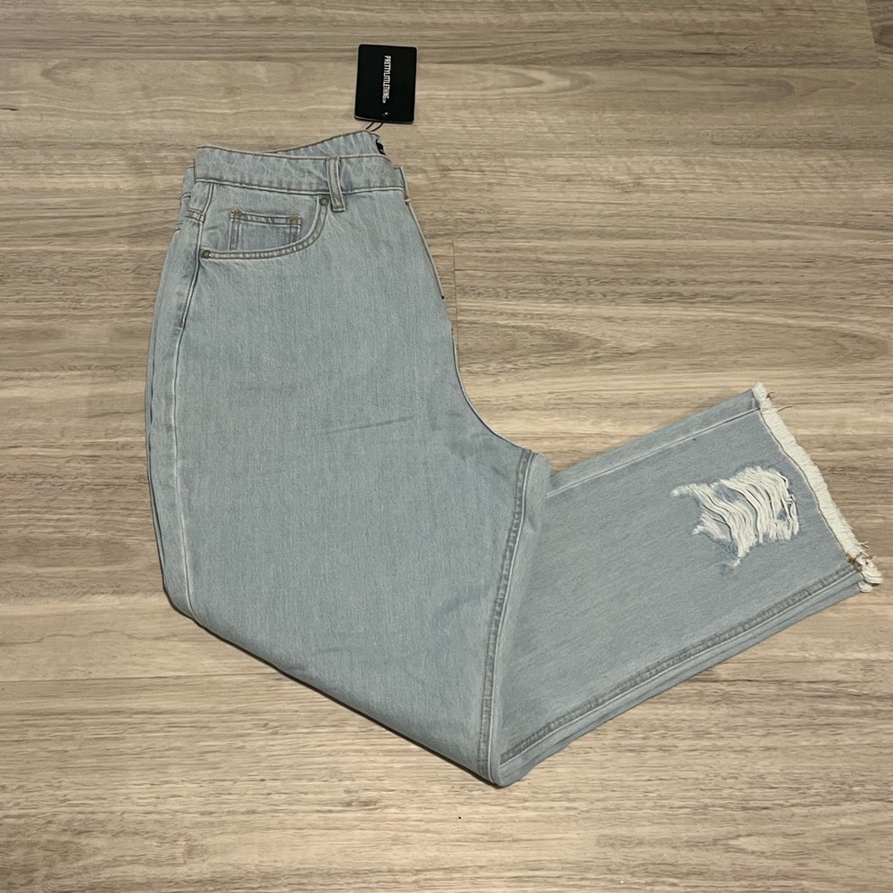 Pretty little thing small distressed, jeans